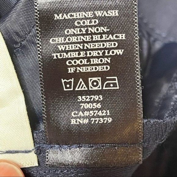 Ann Taylor Black Modern Fit Boardwalk Shorts Size 6 NWT - Picture 8 of 8